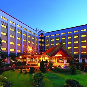 https://summit-parkview.yangonhotels.org